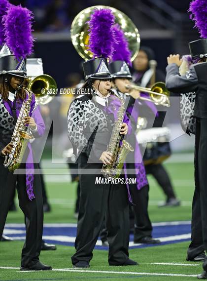 Thumbnail 1 in Chapel Hill vs. LBJ Austin (UIL 4A D1 Semifinal Playoff) photogallery.