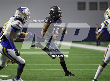 Thumbnail 2 in Chapel Hill vs. LBJ Austin (UIL 4A D1 Semifinal Playoff) photogallery.