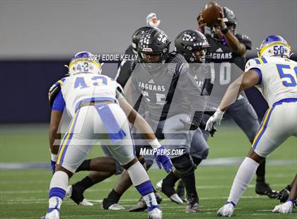 Thumbnail 3 in Chapel Hill vs. LBJ Austin (UIL 4A D1 Semifinal Playoff) photogallery.