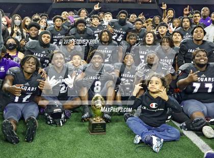 Thumbnail 1 in Chapel Hill vs. LBJ Austin (UIL 4A D1 Semifinal Playoff) photogallery.