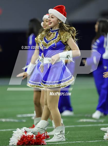 Thumbnail 1 in Chapel Hill vs. LBJ Austin (UIL 4A D1 Semifinal Playoff) photogallery.