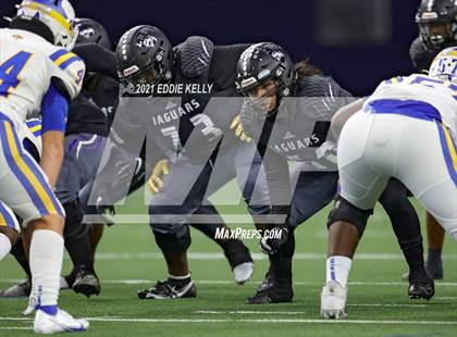 Thumbnail 2 in Chapel Hill vs. LBJ Austin (UIL 4A D1 Semifinal Playoff) photogallery.