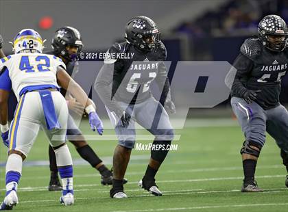 Thumbnail 3 in Chapel Hill vs. LBJ Austin (UIL 4A D1 Semifinal Playoff) photogallery.