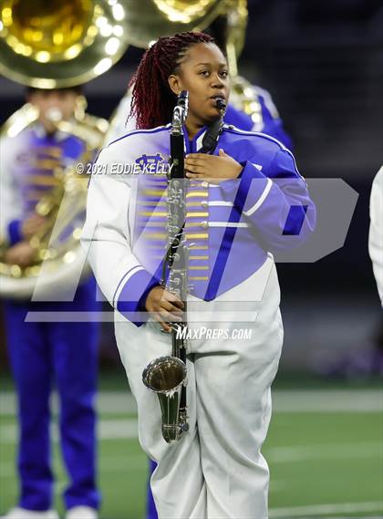Thumbnail 1 in Chapel Hill vs. LBJ Austin (UIL 4A D1 Semifinal Playoff) photogallery.