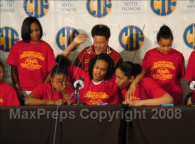 Thumbnail 2 in Poly vs. Berkeley (CIF State D1 Final) photogallery.