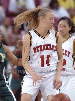 Thumbnail 2 in Poly vs. Berkeley (CIF State D1 Final) photogallery.