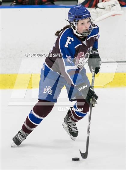 Thumbnail 2 in Williamsville East vs. Frontier/Lake Shore/Orchard Park (Section 6 Final) photogallery.