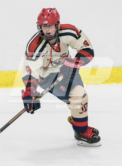 Thumbnail 1 in Williamsville East vs. Frontier/Lake Shore/Orchard Park (Section 6 Final) photogallery.