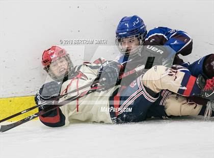 Thumbnail 3 in Williamsville East vs. Frontier/Lake Shore/Orchard Park (Section 6 Final) photogallery.