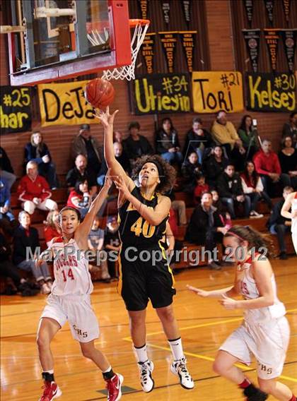 Thumbnail 1 in Alameda @ Carondelet (CIF NCS D2 Playoffs) photogallery.