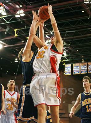 Thumbnail 3 in Palma vs. Menlo (CIF CCS D4 Final) photogallery.