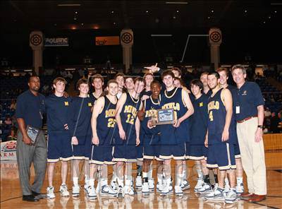 Thumbnail 1 in Palma vs. Menlo (CIF CCS D4 Final) photogallery.