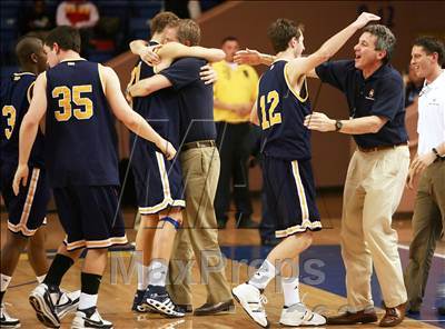 Thumbnail 1 in Palma vs. Menlo (CIF CCS D4 Final) photogallery.