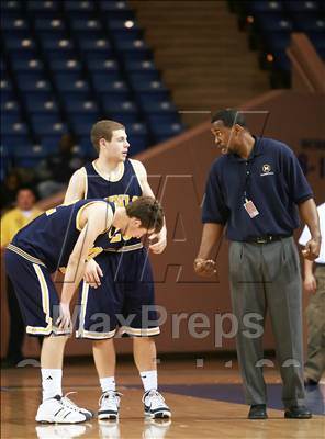 Thumbnail 2 in Palma vs. Menlo (CIF CCS D4 Final) photogallery.