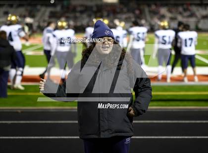 Thumbnail 2 in Skyline vs Kettle Run (VHSL Class 3 Region Final) photogallery.