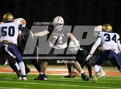 Thumbnail 3 in Skyline vs Kettle Run (VHSL Class 3 Region Final) photogallery.