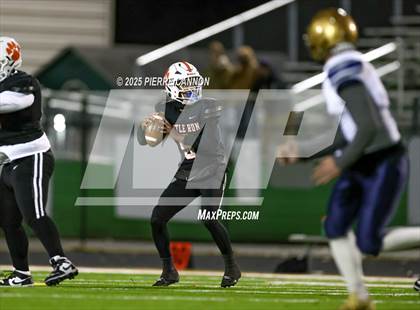 Thumbnail 3 in Skyline vs Kettle Run (VHSL Class 3 Region Final) photogallery.