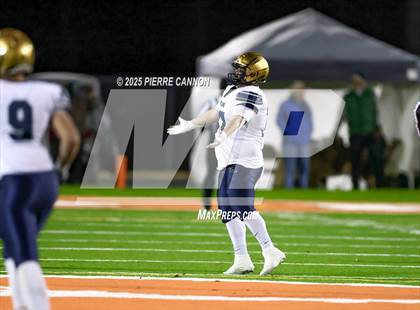 Thumbnail 2 in Skyline vs Kettle Run (VHSL Class 3 Region Final) photogallery.