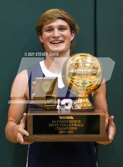 Thumbnail 2 in American Leadership Academy vs. Northwest Christian (4A Finals Awards) photogallery.