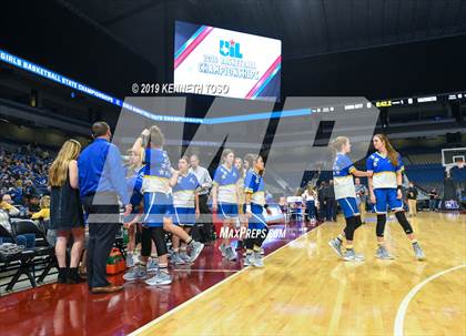 Thumbnail 2 in Dodd City vs. Nazareth (UIL 1A Final) photogallery.