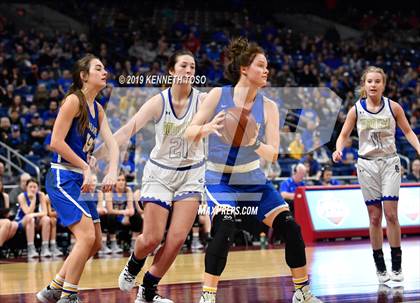 Thumbnail 2 in Dodd City vs. Nazareth (UIL 1A Final) photogallery.