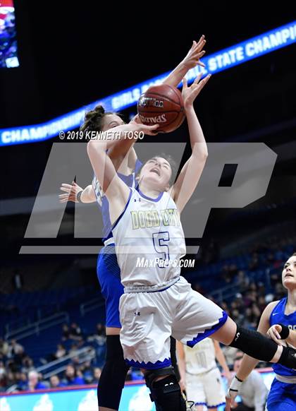 Thumbnail 3 in Dodd City vs. Nazareth (UIL 1A Final) photogallery.