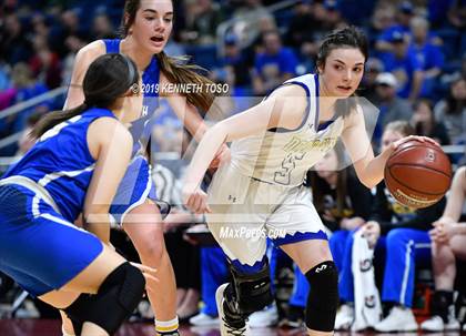 Thumbnail 2 in Dodd City vs. Nazareth (UIL 1A Final) photogallery.