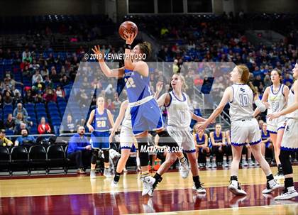 Thumbnail 2 in Dodd City vs. Nazareth (UIL 1A Final) photogallery.