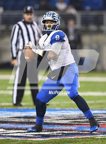Thumbnail 1 in Winton Woods vs. Archbishop Hoban (OHSAA Division II Final) photogallery.
