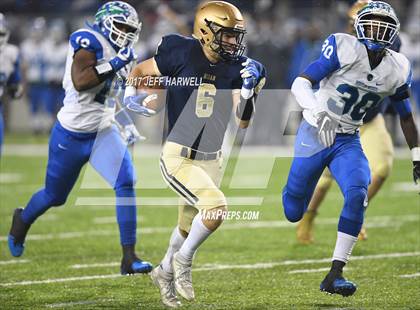 Thumbnail 3 in Winton Woods vs. Archbishop Hoban (OHSAA Division II Final) photogallery.