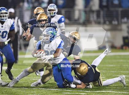 Thumbnail 1 in Winton Woods vs. Archbishop Hoban (OHSAA Division II Final) photogallery.