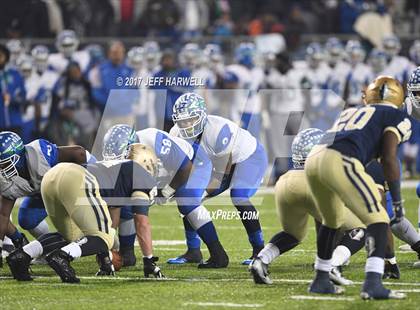 Thumbnail 2 in Winton Woods vs. Archbishop Hoban (OHSAA Division II Final) photogallery.
