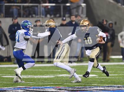 Thumbnail 2 in Winton Woods vs. Archbishop Hoban (OHSAA Division II Final) photogallery.