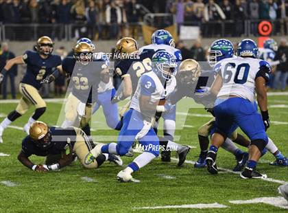 Thumbnail 2 in Winton Woods vs. Archbishop Hoban (OHSAA Division II Final) photogallery.