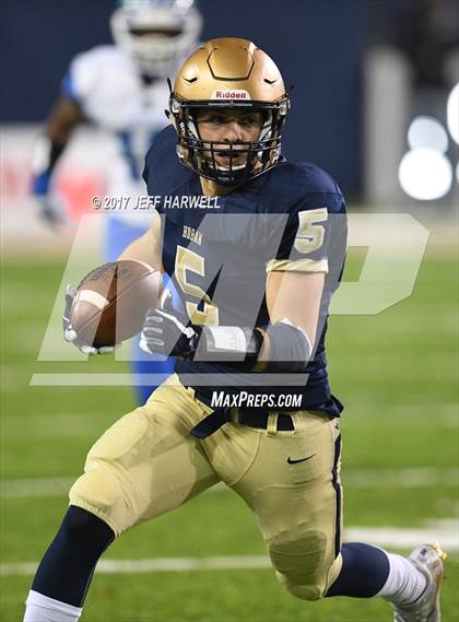 Thumbnail 2 in Winton Woods vs. Archbishop Hoban (OHSAA Division II Final) photogallery.