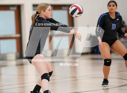 Thumbnail 3 in Grand Prairie @ Waxahachie photogallery.