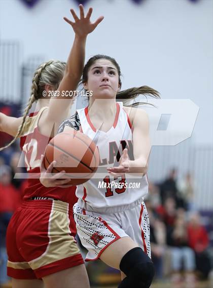 Thumbnail 3 in South Gallia vs Hiland (OHSAA D4 Regional Semifinal) photogallery.