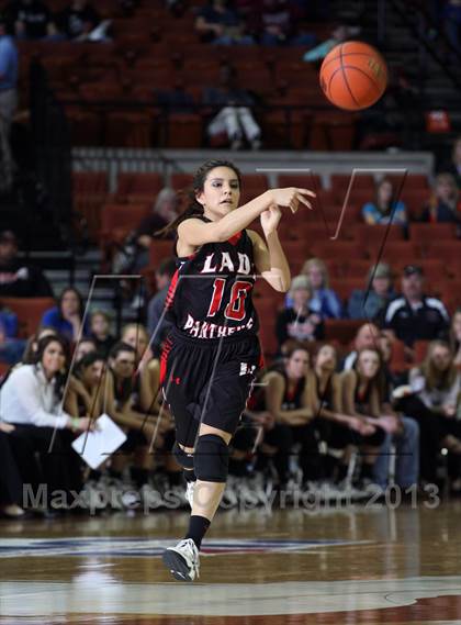 Thumbnail 1 in Saltillo vs. Whitharral (UIL1A Final) photogallery.