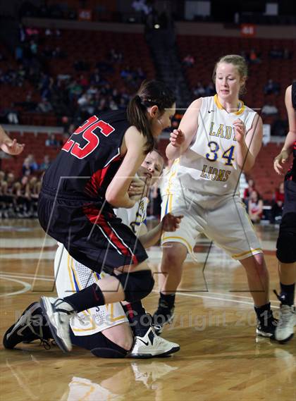 Thumbnail 2 in Saltillo vs. Whitharral (UIL1A Final) photogallery.