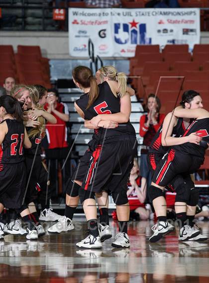 Thumbnail 2 in Saltillo vs. Whitharral (UIL1A Final) photogallery.