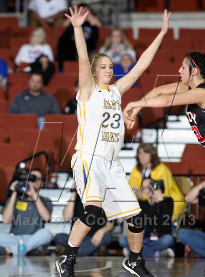 Thumbnail 1 in Saltillo vs. Whitharral (UIL1A Final) photogallery.