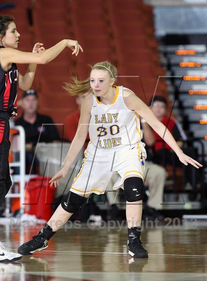 Thumbnail 3 in Saltillo vs. Whitharral (UIL1A Final) photogallery.