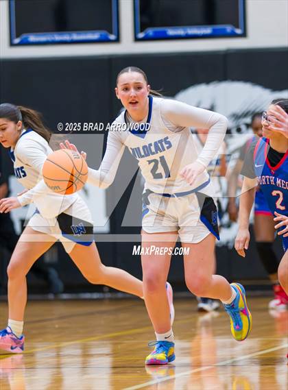 Thumbnail 2 in North Mecklenburg @ Lake Norman (NCHSAA 4A Round 3) photogallery.