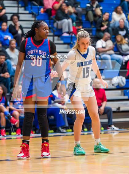 Thumbnail 3 in North Mecklenburg @ Lake Norman (NCHSAA 4A Round 3) photogallery.