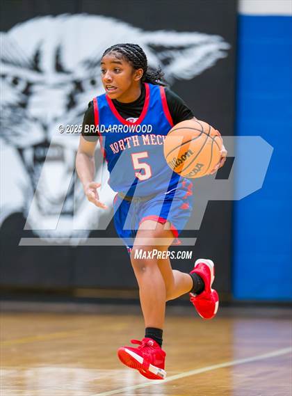 Thumbnail 2 in North Mecklenburg @ Lake Norman (NCHSAA 4A Round 3) photogallery.