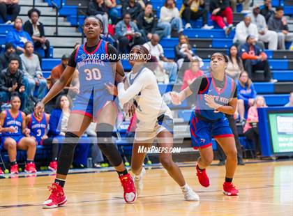 Thumbnail 2 in North Mecklenburg @ Lake Norman (NCHSAA 4A Round 3) photogallery.