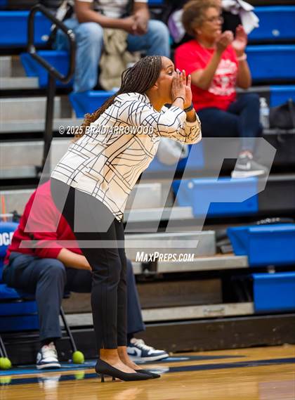 Thumbnail 1 in North Mecklenburg @ Lake Norman (NCHSAA 4A Round 3) photogallery.