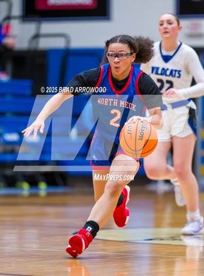 Thumbnail 2 in North Mecklenburg @ Lake Norman (NCHSAA 4A Round 3) photogallery.