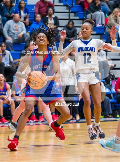 Thumbnail 3 in North Mecklenburg @ Lake Norman (NCHSAA 4A Round 3) photogallery.