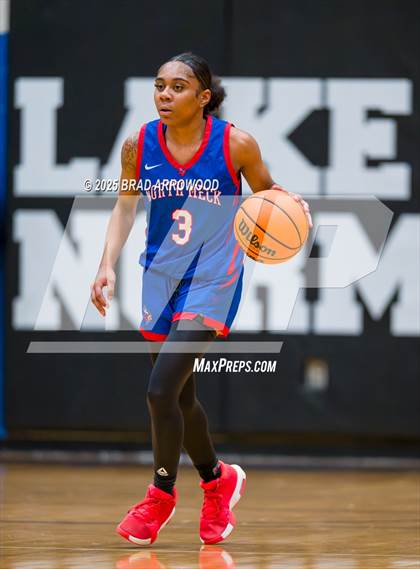 Thumbnail 3 in North Mecklenburg @ Lake Norman (NCHSAA 4A Round 3) photogallery.